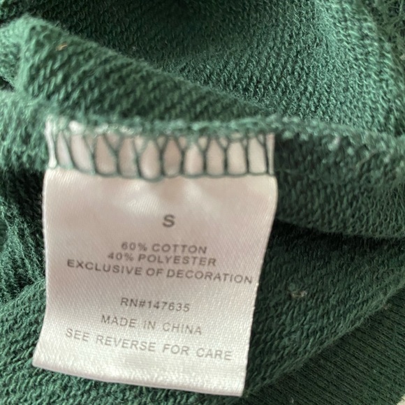 Gold letters WONDER Green Sweatshirt - Picture 7 of 9